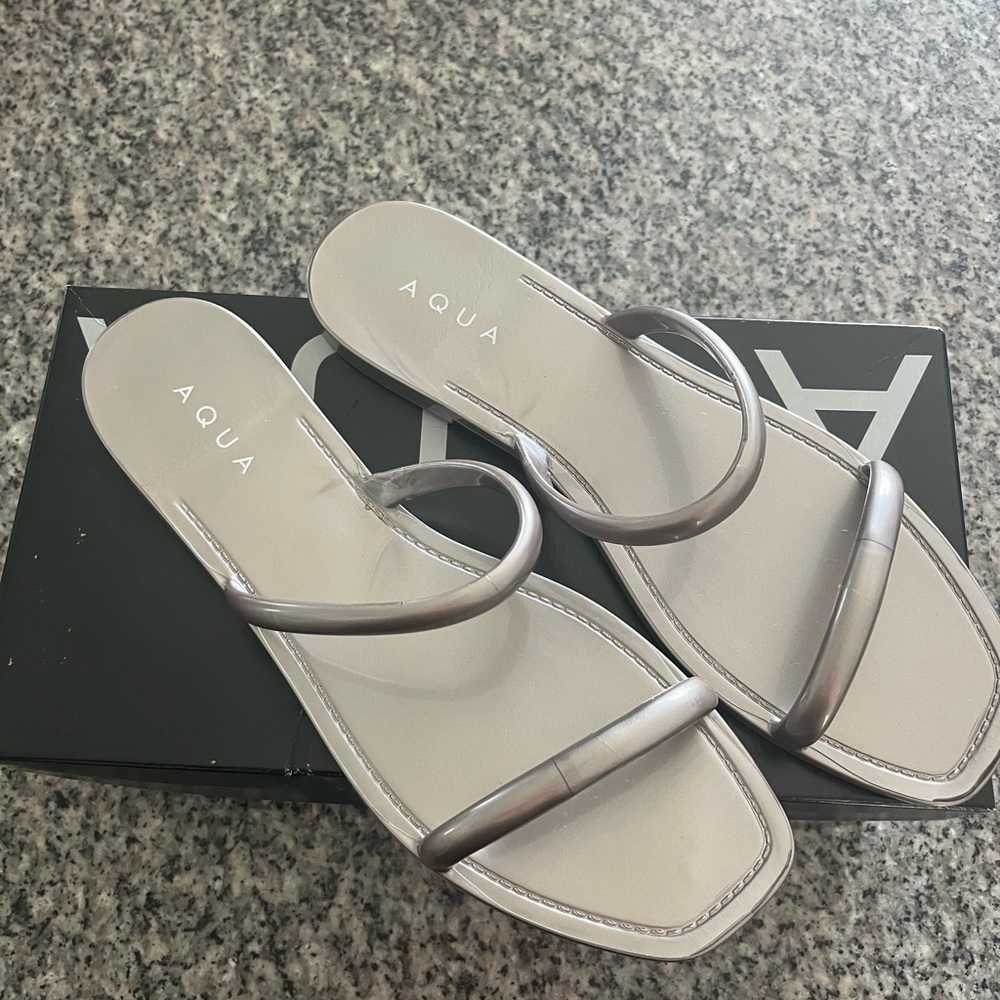 Aqua jelly sandals